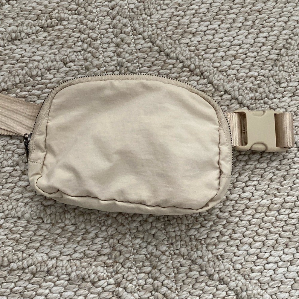 Amazon | Belt Bag